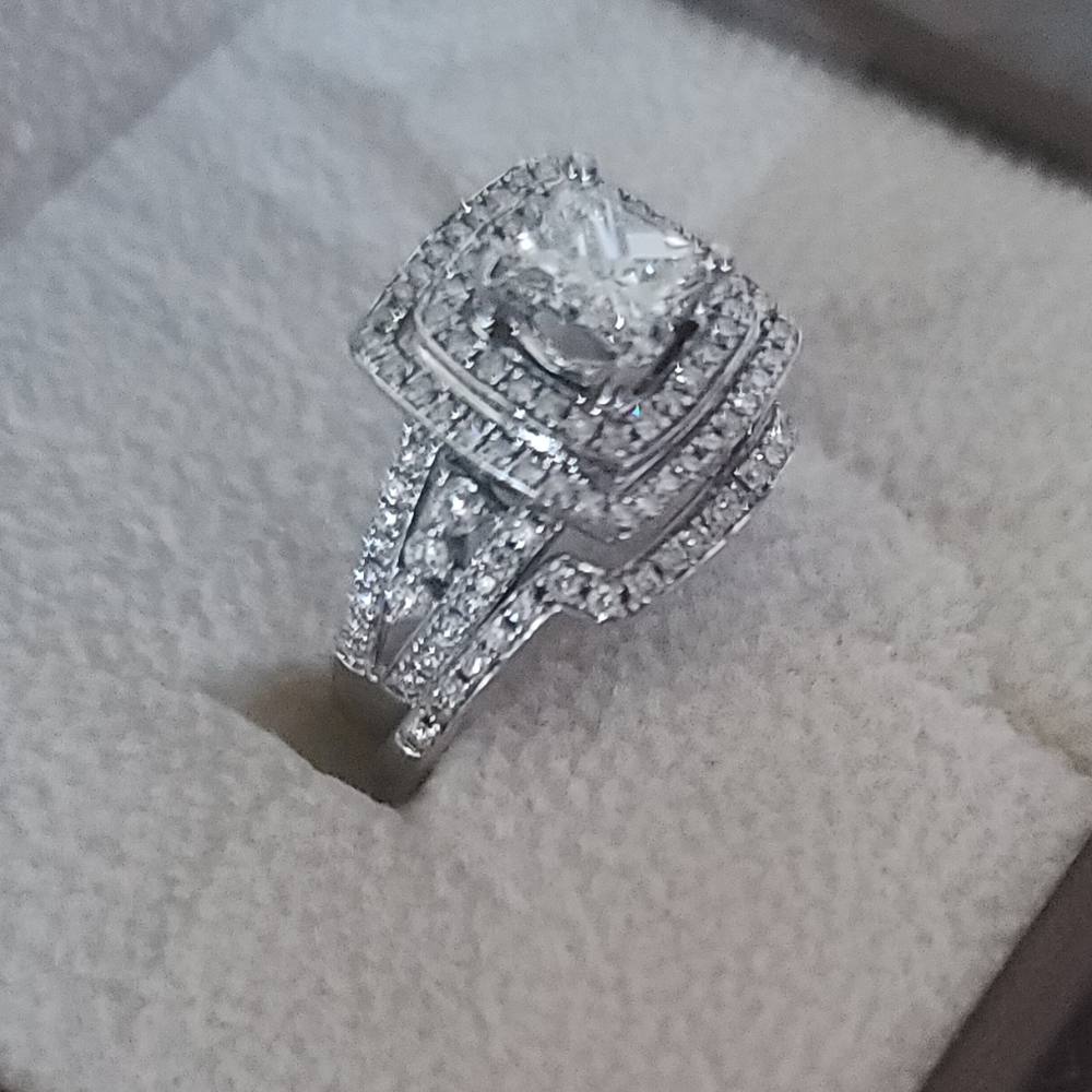 Diamond Engagement Ring & Band